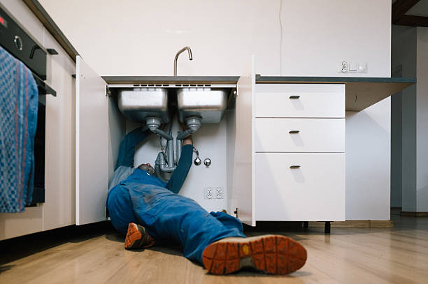 Professional Emergency Plumber technician working in Lyons, NY